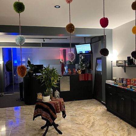 Llama Llama - Mystic Hostel Lima Ngoại thất bức ảnh
